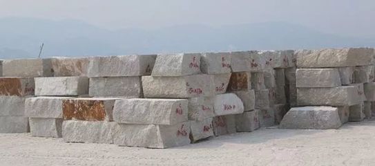 無人機技術如何革新礦山與采石場的礦石加工流程